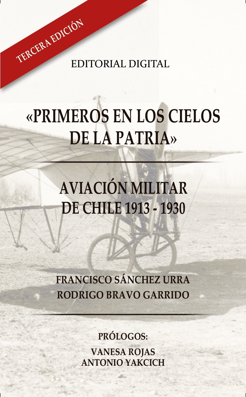 Primeros en los cielos de la Patria